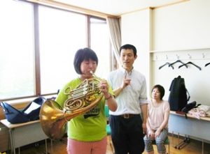 ホルン演奏