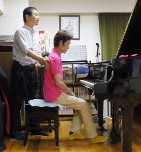ピアノ-私たち自身の奥行きを大事にする