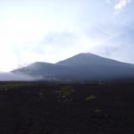 アレクサンダーテクニーク教師かわかみひろひこが須走口から見た富士山（2006年8月）