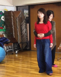 全身が伸びやかになっていると、余裕で歩くことができる。