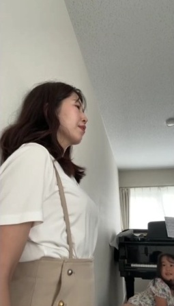 ピアニストＴさん_ウォールワークで呼吸に気づく_20250810
